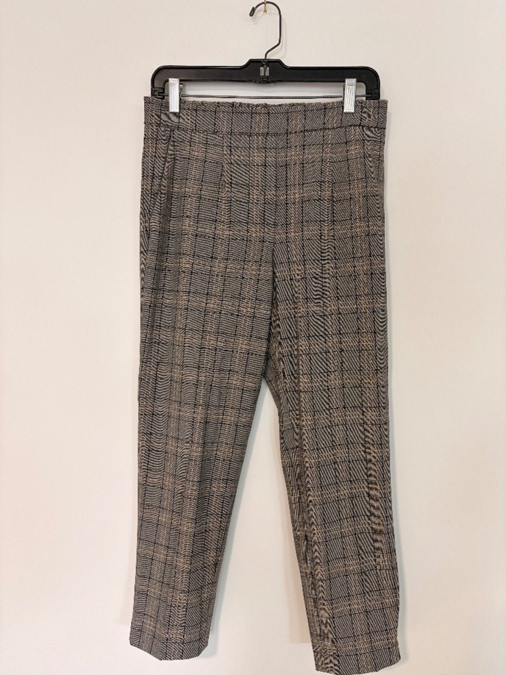 Capri pants from Aritzia